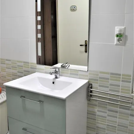 Apartamento Familiar En Les Rotes 아파트